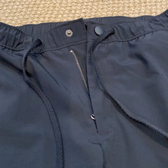 Under Armour Super Lightweight Joggers - Picture 2 of 5